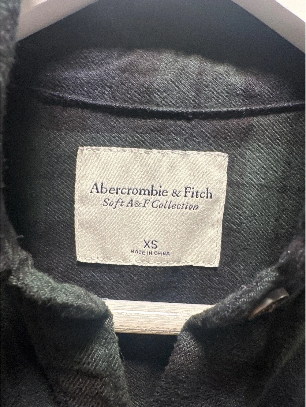(4)Abercrombie & Fitch Soft & F Collection XS Green and Black Plaid Shirt